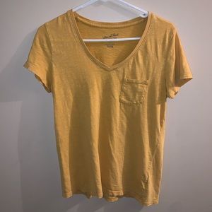 Universal Thread V-neck